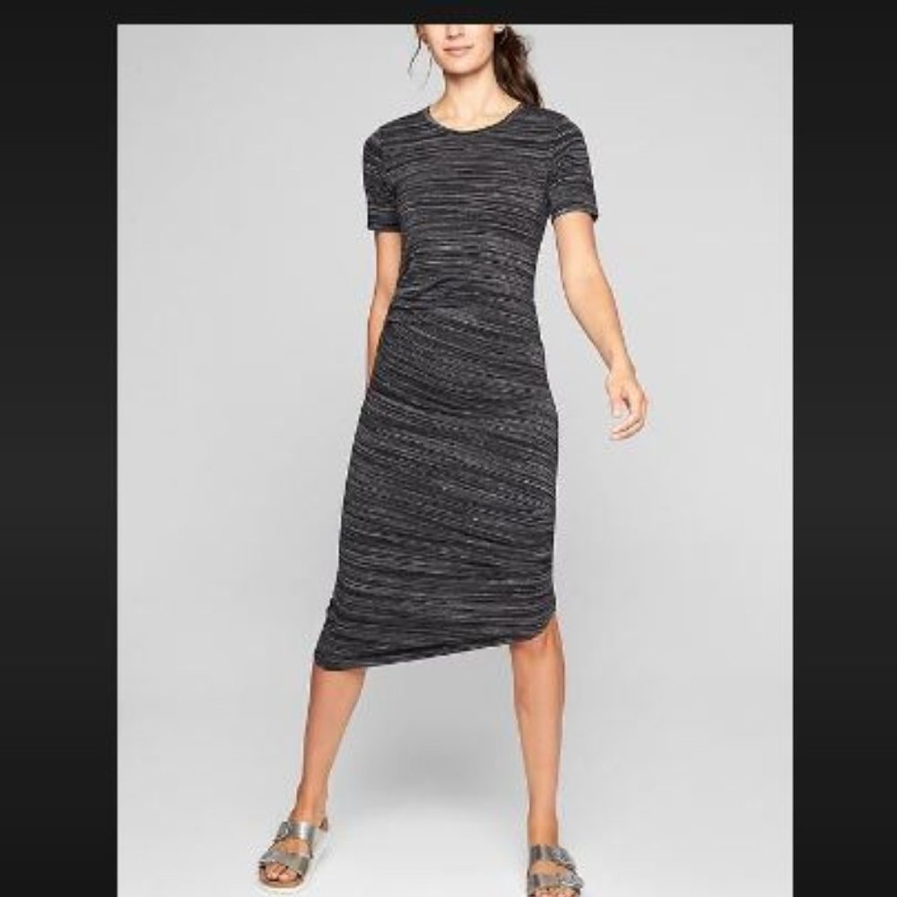 ATHLETA DOWNTOWN MIDI BLACK ASYMMETRICAL HEM RUCHED DRESS SMALL